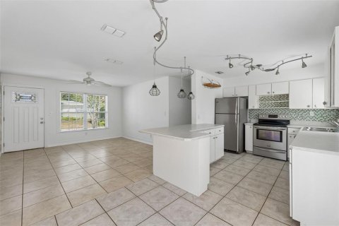 Villa ou maison à vendre à Daytona Beach, Floride: 3 chambres, 102.56 m2 № 2405688 - photo 6