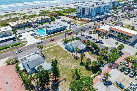 Land in Cocoa Beach, Florida № 2118507