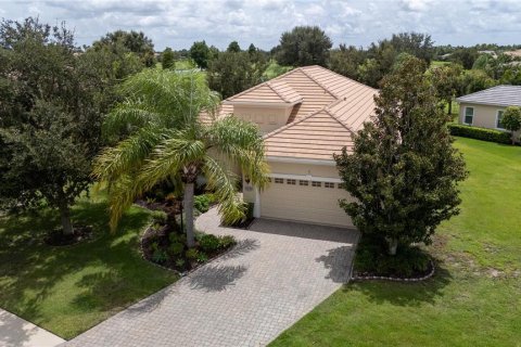 Casa en venta en Lakewood Ranch, Florida, 3 dormitorios, 224.73 m2 № 1902652 - foto 2