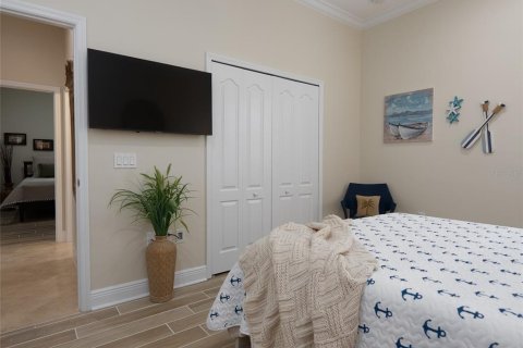 House in Lakewood Ranch, Florida 3 bedrooms, 224.73 sq.m. № 1902652 - photo 28