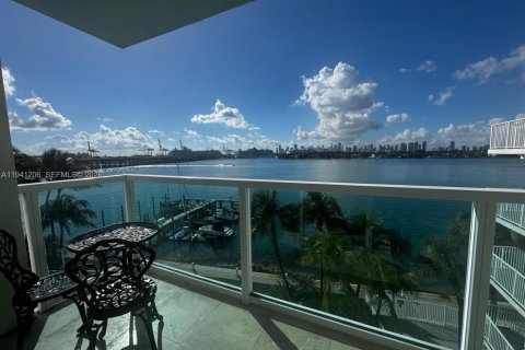Condominio en venta en Miami Beach, Florida, 1 dormitorio, 53.23 m2 № 1999888 - foto 6