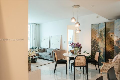 Condominio en venta en Miami, Florida, 2 dormitorios, 102.29 m2 № 1964934 - foto 4
