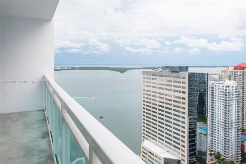 Condominio en venta en Miami, Florida, 2 dormitorios, 102.29 m2 № 1964934 - foto 15