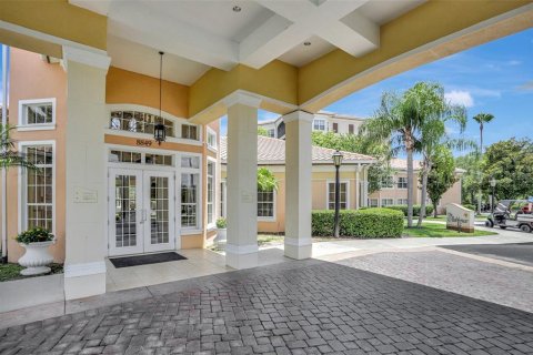 Condo in Orlando, Florida, 3 bedrooms  № 1805925 - photo 12