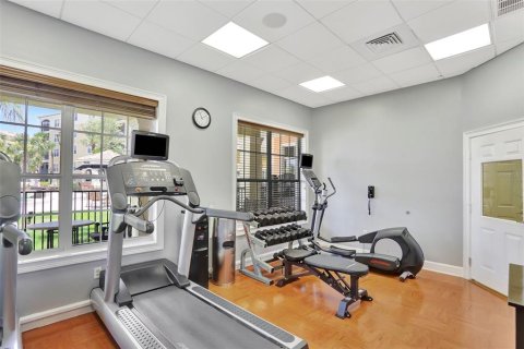 Condo in Orlando, Florida, 3 bedrooms  № 1805925 - photo 17