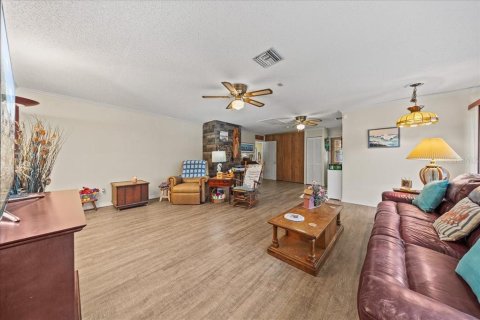 Villa ou maison à vendre à Belleview, Floride: 3 chambres, 232.26 m2 № 2232648 - photo 25