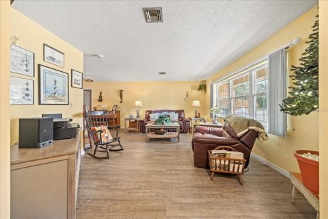 Villa ou maison à vendre à Belleview, Floride: 3 chambres, 232.26 m2 № 2232648 - photo 10