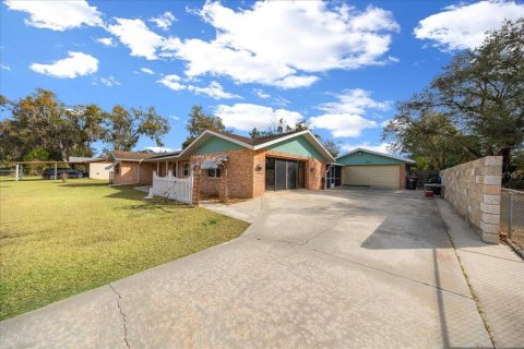 Villa ou maison à vendre à Belleview, Floride: 3 chambres, 232.26 m2 № 2232648 - photo 5