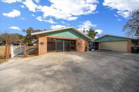 Villa ou maison à vendre à Belleview, Floride: 3 chambres, 232.26 m2 № 2232648 - photo 6