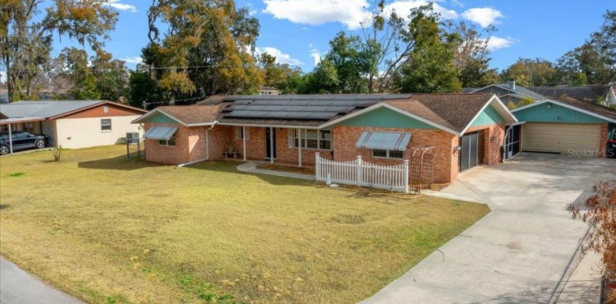 Villa ou maison à Belleview, Floride 3 chambres, 232.26 m2 № 2232648