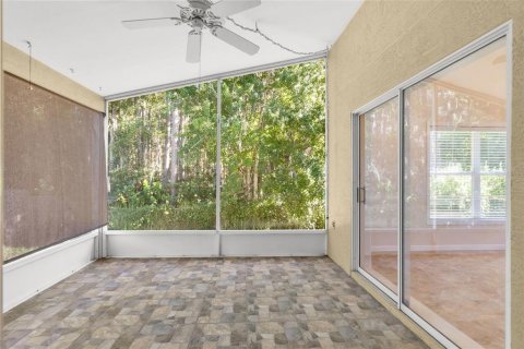 House in New Port Richey, Florida 3 bedrooms, 134.52 sq.m. № 2383464 - photo 29