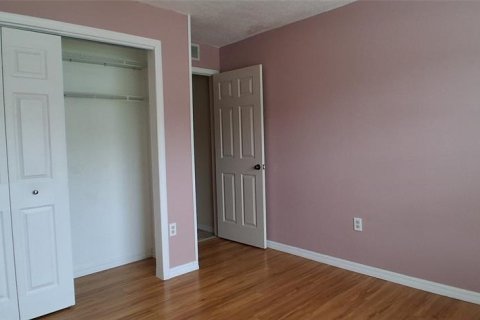 Casa en venta en New Port Richey, Florida, 3 dormitorios, 134.52 m2 № 2383464 - foto 10