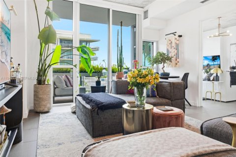 Купить кондоминиум в Майами, Флорида 1 спальня, 70.7м2, № 2005825 - фото 8