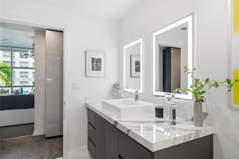 Купить кондоминиум в Майами, Флорида 1 спальня, 70.7м2, № 2005825 - фото 22