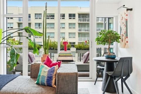 Купить кондоминиум в Майами, Флорида 1 спальня, 70.7м2, № 2005825 - фото 3