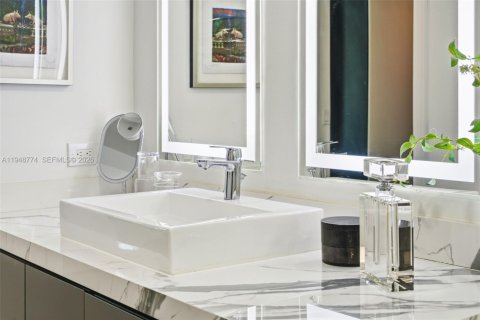 Купить кондоминиум в Майами, Флорида 1 спальня, 70.7м2, № 2005825 - фото 18