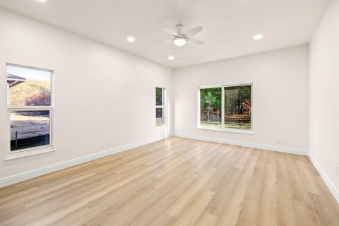 House in Vero Beach, Florida 4 bedrooms, 211.91 sq.m. № 2147067 - photo 8