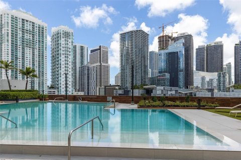 Condo in Miami, Florida, 1 bedroom  № 1883834 - photo 29