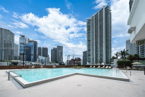 Condo in Miami, Florida, 1 bedroom  № 1883834 - photo 30