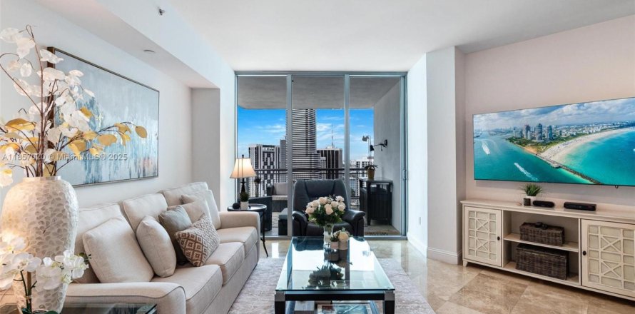Condo in Miami, Florida, 1 bedroom  № 1883834