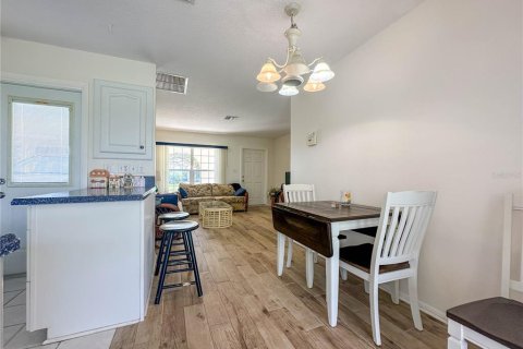 Casa en venta en Port Charlotte, Florida, 2 dormitorios, 82.31 m2 № 1068708 - foto 18