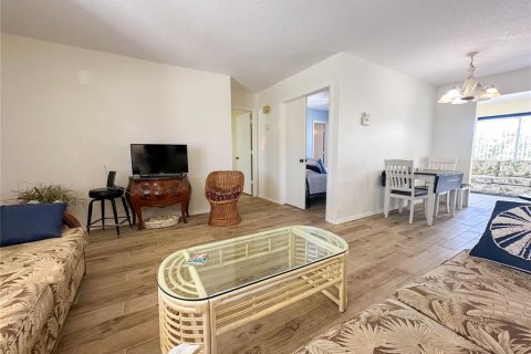 Casa en venta en Port Charlotte, Florida, 2 dormitorios, 82.31 m2 № 1068708 - foto 6