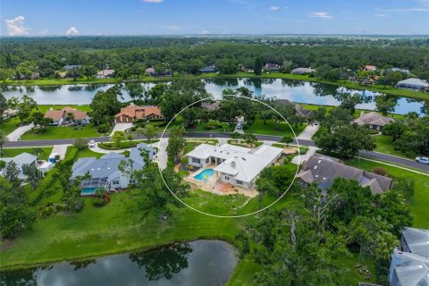 House in Sarasota, Florida 5 bedrooms, 349.59 sq.m. № 1837344 - photo 4