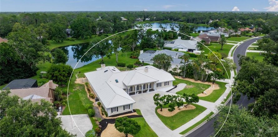 House in Sarasota, Florida 5 bedrooms, 349.59 sq.m. № 1837344