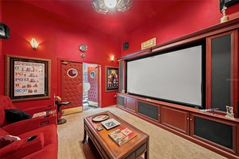 House in Sarasota, Florida 5 bedrooms, 349.59 sq.m. № 1837344 - photo 17
