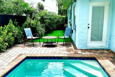 Casa en venta en Fort Lauderdale, Florida, 3 dormitorios, 154.87 m2 № 2182837 - foto 29
