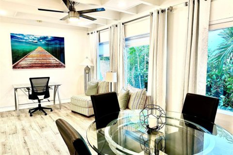 Casa en venta en Fort Lauderdale, Florida, 3 dormitorios, 154.87 m2 № 2182837 - foto 7