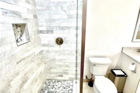 Casa en venta en Fort Lauderdale, Florida, 3 dormitorios, 154.87 m2 № 2182837 - foto 11