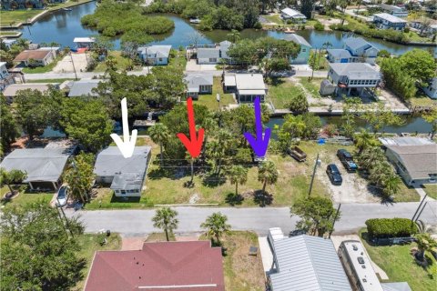 Terreno en venta en Hudson, Florida № 1743074 - foto 4