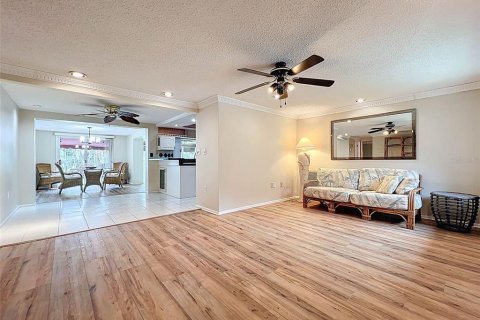 Villa ou maison à vendre à Hudson, Floride: 2 chambres, 155.43 m2 № 1900977 - photo 12