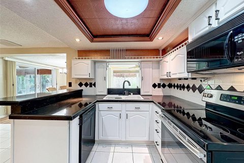 Villa ou maison à vendre à Hudson, Floride: 2 chambres, 155.43 m2 № 1900977 - photo 15