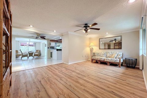 Villa ou maison à vendre à Hudson, Floride: 2 chambres, 155.43 m2 № 1900977 - photo 8