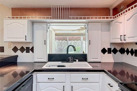 Villa ou maison à vendre à Hudson, Floride: 2 chambres, 155.43 m2 № 1900977 - photo 16