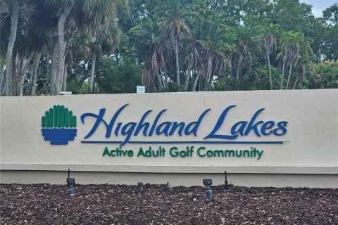 House in Palm Harbor, Florida 2 bedrooms, 92.9 sq.m. № 2205580 - photo 22