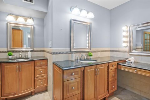 Casa en venta en Gulfport, Florida, 5 dormitorios, 247.49 m2 № 1848424 - foto 21