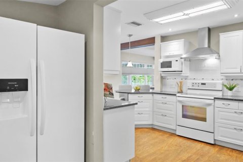 Casa en venta en Gulfport, Florida, 5 dormitorios, 247.49 m2 № 1848424 - foto 15