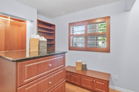Casa en venta en Gulfport, Florida, 5 dormitorios, 247.49 m2 № 1848424 - foto 19
