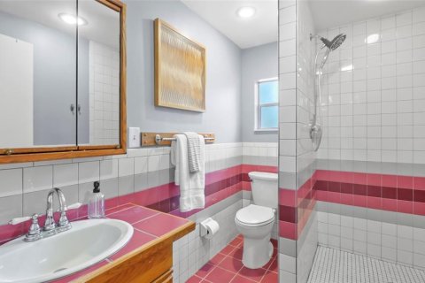 Casa en venta en Gulfport, Florida, 5 dormitorios, 247.49 m2 № 1848424 - foto 25