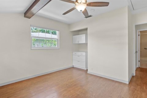 Casa en venta en Gulfport, Florida, 5 dormitorios, 247.49 m2 № 1848424 - foto 28