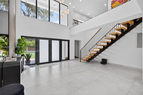 House in Fort Lauderdale, Florida 6 bedrooms, 420.57 sq.m. № 1874923 - photo 4