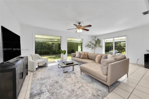 Купить виллу или дом в Майами, Флорида 4 спальни, 221.2м2, № 2036415 - фото 8