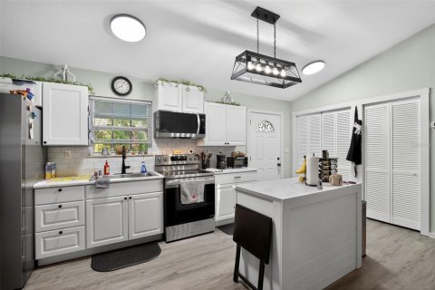 House in Trenton, Florida 1 bedroom, 74.32 sq.m. № 2100563 - photo 27