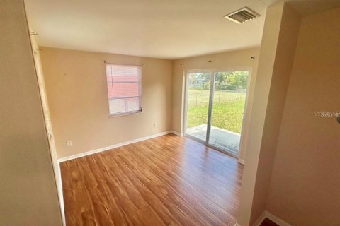 Villa ou maison à vendre à Deltona, Floride: 2 chambres, 72.46 m2 № 2233992 - photo 7