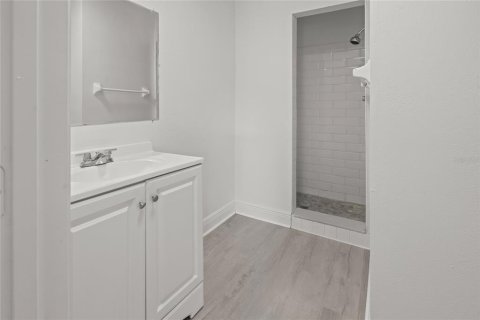 Condominio en alquiler en Orlando, Florida, 3 dormitorios, 130.53 m2 № 1792187 - foto 18