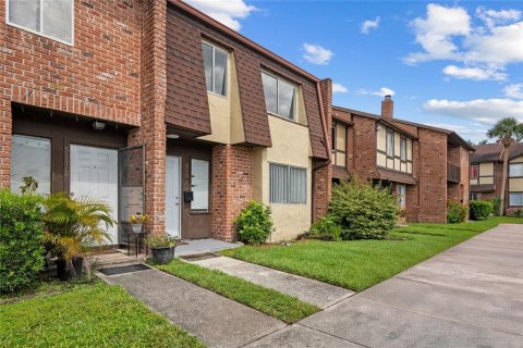 Condominio en alquiler en Orlando, Florida, 3 dormitorios, 130.53 m2 № 1792187 - foto 2