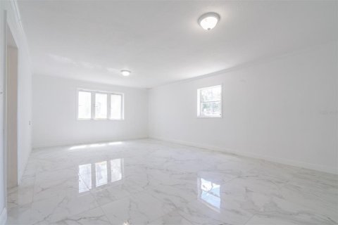 Immobilier commercial à vendre à Orlando, Floride: 143.91 m2 № 2398598 - photo 16